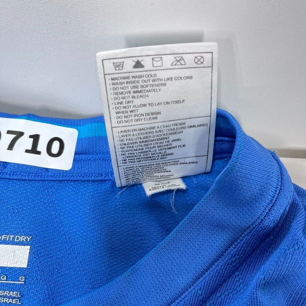 Nike Fit Dri Adult T-Shirt Size L Royal Blue Athletic Workout Athlesure Pullover - Picture 8 of 8